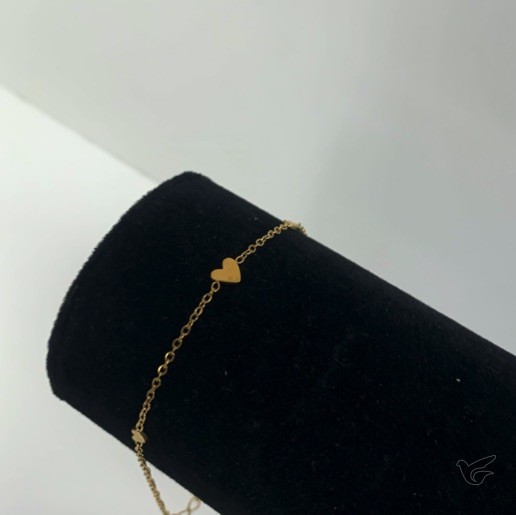 Productafbeelding: voorkant van Ketting drie hartjes goud