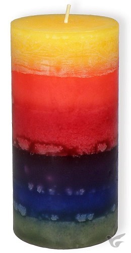 Productafbeelding: voorkant van Regenboog kaars 15cm