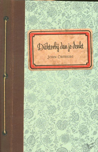 Productafbeelding: voorkant van Dichterbij dan je denkt