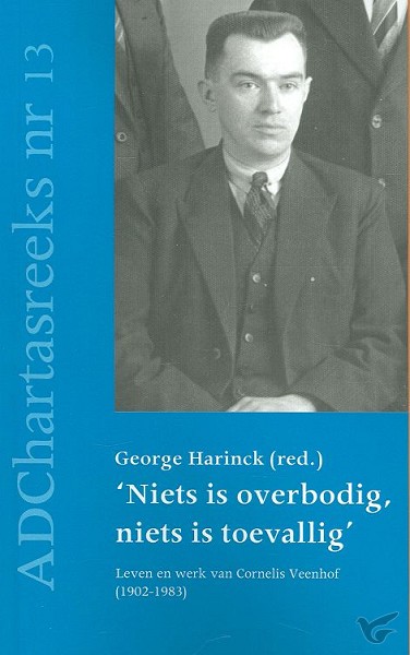 Productafbeelding: voorkant van ''Niets is overbodig, niets is toevallig