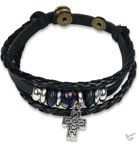 Productafbeelding: voorkant van Armband leder kruis en kralen zwart