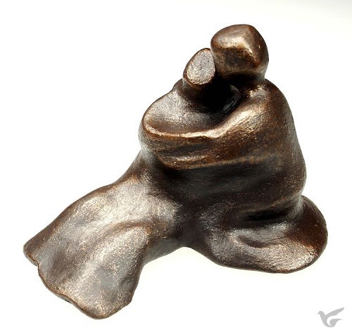 Productafbeelding: voorkant van Beeld 706b omzien nr elkaar 13cm brons