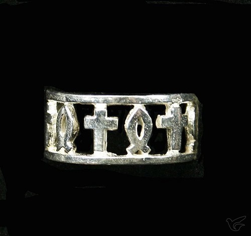 Productafbeelding: voorkant van Ring zilver open 19mm vis en kruis