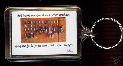 Productafbeelding: voorkant van Sleutelhanger God heeft een sleutel