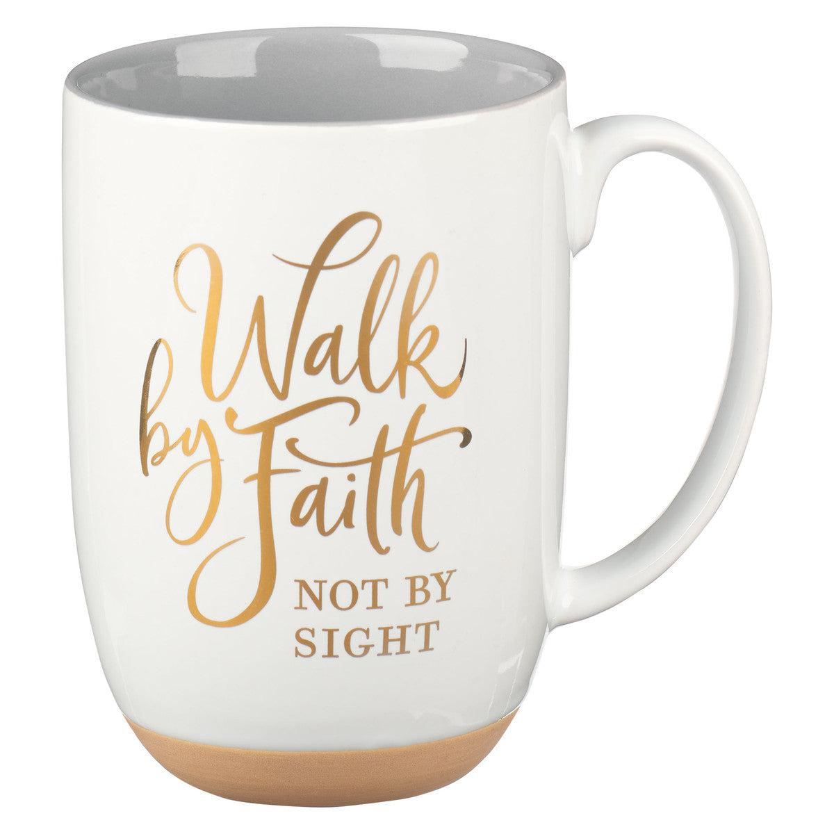 Productafbeelding: voorkant van Walk By Faith White with Clay Base