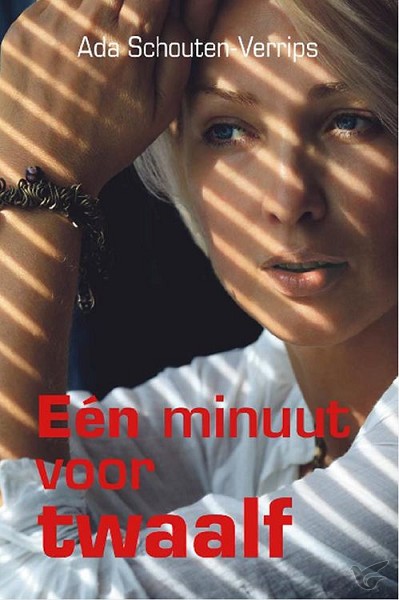 Productafbeelding: voorkant van Een minuut voor twaalf