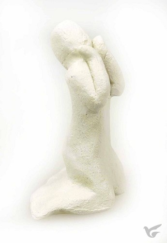 Productafbeelding: voorkant van Beeld 715c overgave/aanbidding 8cm ivoor