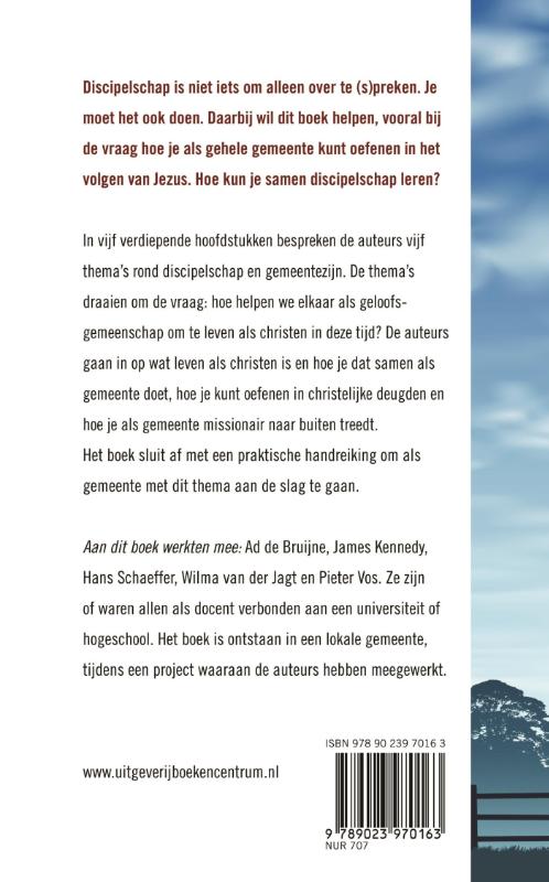 Productafbeelding: achterkant van Oefenen in discipelschap