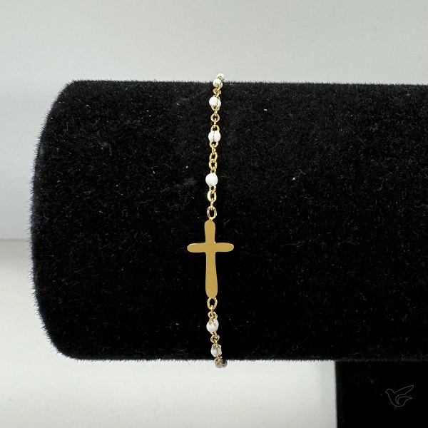 Productafbeelding: voorkant van Armband kruisje kralen wit goud