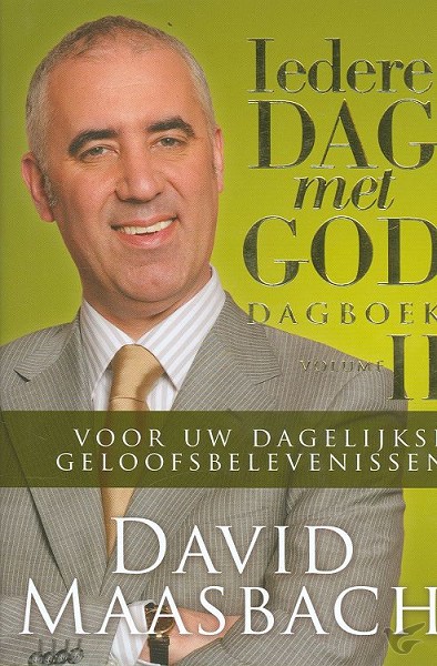 Productafbeelding: voorkant van Iedere dag met God 2