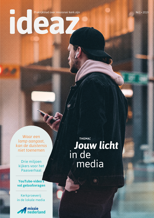 Productafbeelding: voorkant van ideaz 1-2019 Jouw licht in de media