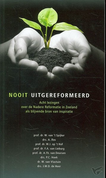 Productafbeelding: voorkant van Nooit uitgereformeerd