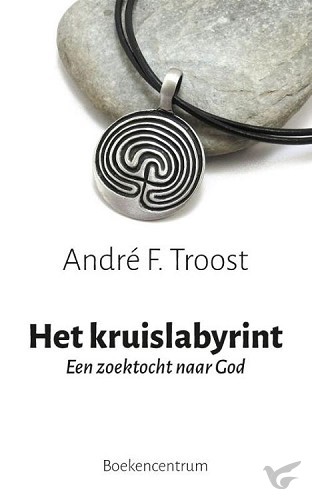 Productafbeelding: voorkant van Kruislabyrinth