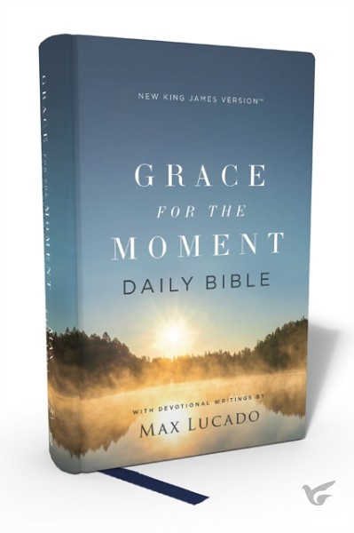 Productafbeelding: voorkant van NKJV - Grace for the moment Daily Study