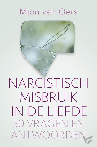 Productafbeelding: voorkant van Narcistisch misbruik in de liefde
