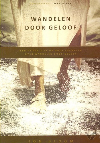 Productafbeelding: voorkant van Wandelen door geloof