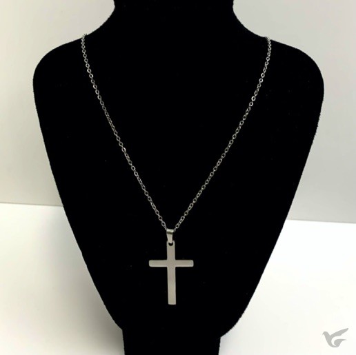 Productafbeelding: voorkant van Ketting kruis 4cm zilver