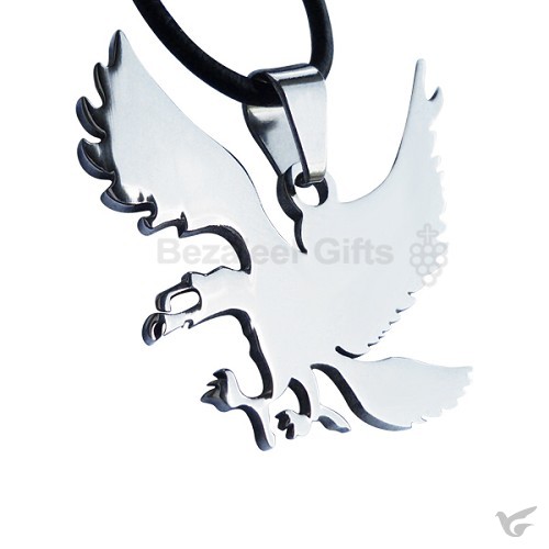 Productafbeelding: voorkant van Pewter necklace eagle