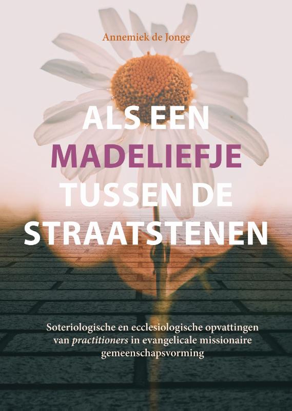 Productafbeelding: voorkant van Als een madeliefje tussen de straatstenen